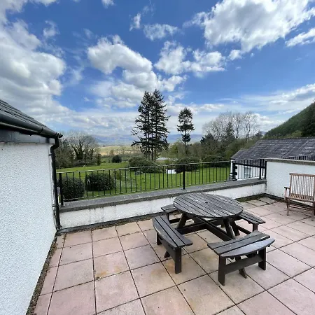 View * Braithwaite