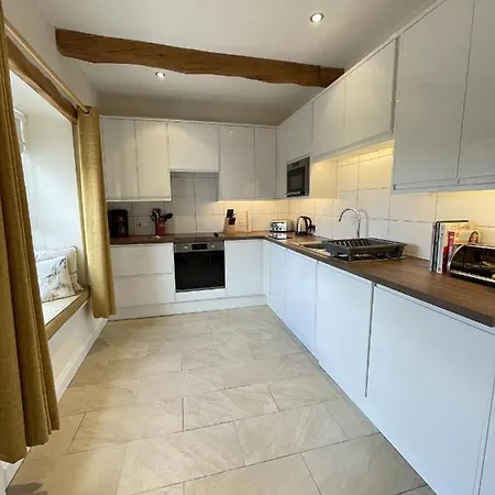 View Tatil Evi Braithwaite